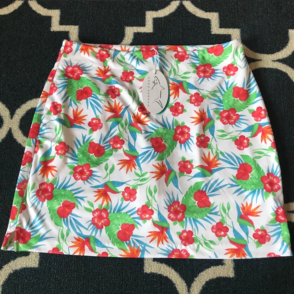 Greg Norman Women’s Golf Skort NEW with tags